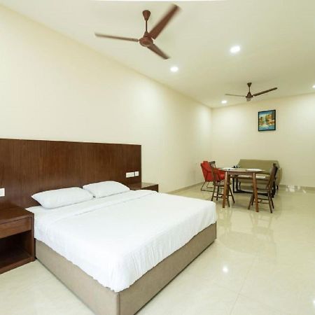 Mayfair Service Apartments Coimbatore Bagian luar foto