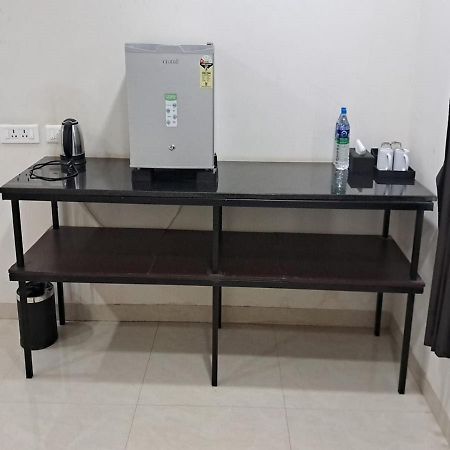 Mayfair Service Apartments Coimbatore Bagian luar foto