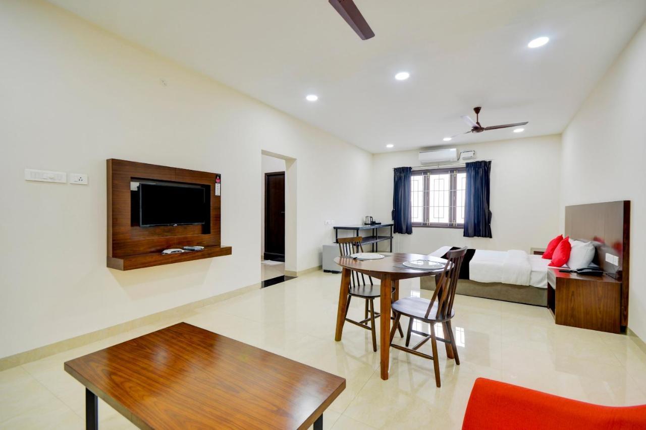 Mayfair Service Apartments Coimbatore Bagian luar foto