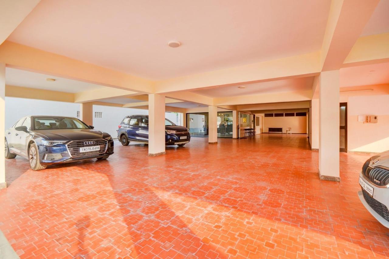 Mayfair Service Apartments Coimbatore Bagian luar foto