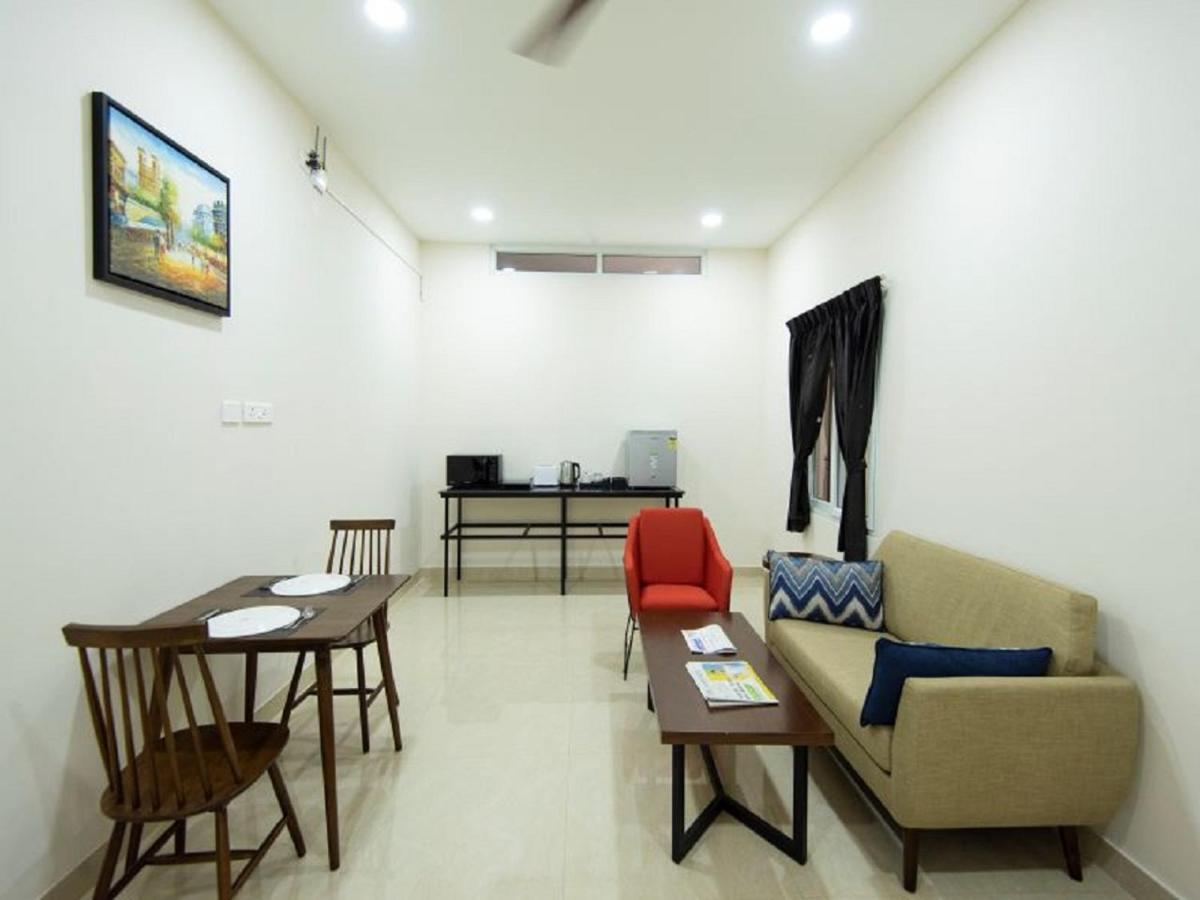 Mayfair Service Apartments Coimbatore Bagian luar foto